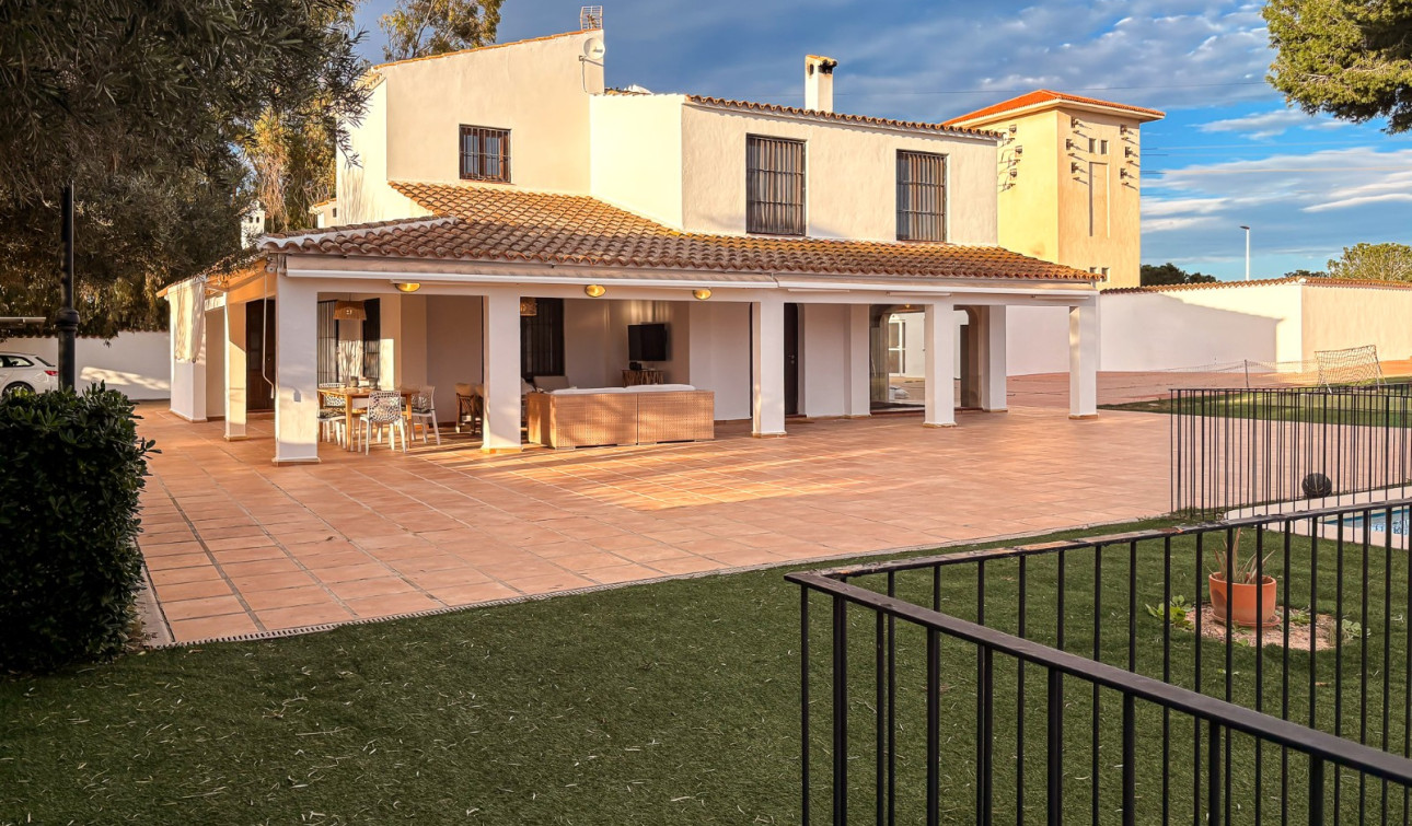 Reventa - Villa independiente - Santa Pola - El Poble Llevanti