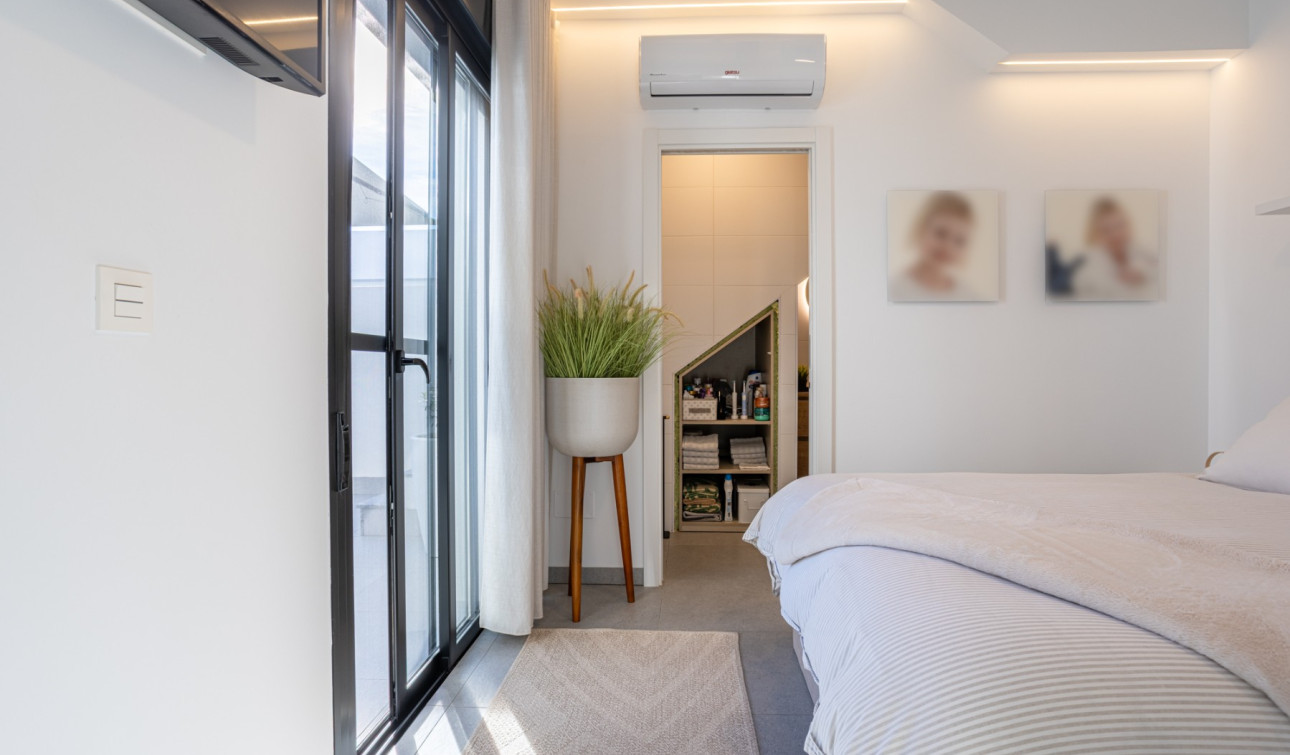 Reventa - Villa independiente - Torre Pacheco - Roldán