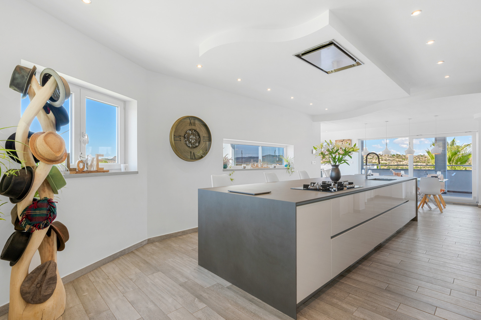 Reventa - Villa independiente - Torremendo