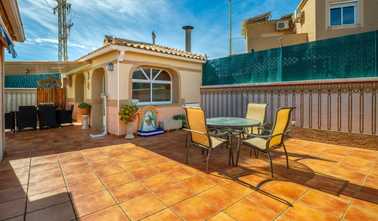 Reventa - Villa independiente - Torrevieja - El chaparral