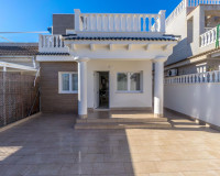 Reventa - Villa independiente - Torrevieja - El chaparral