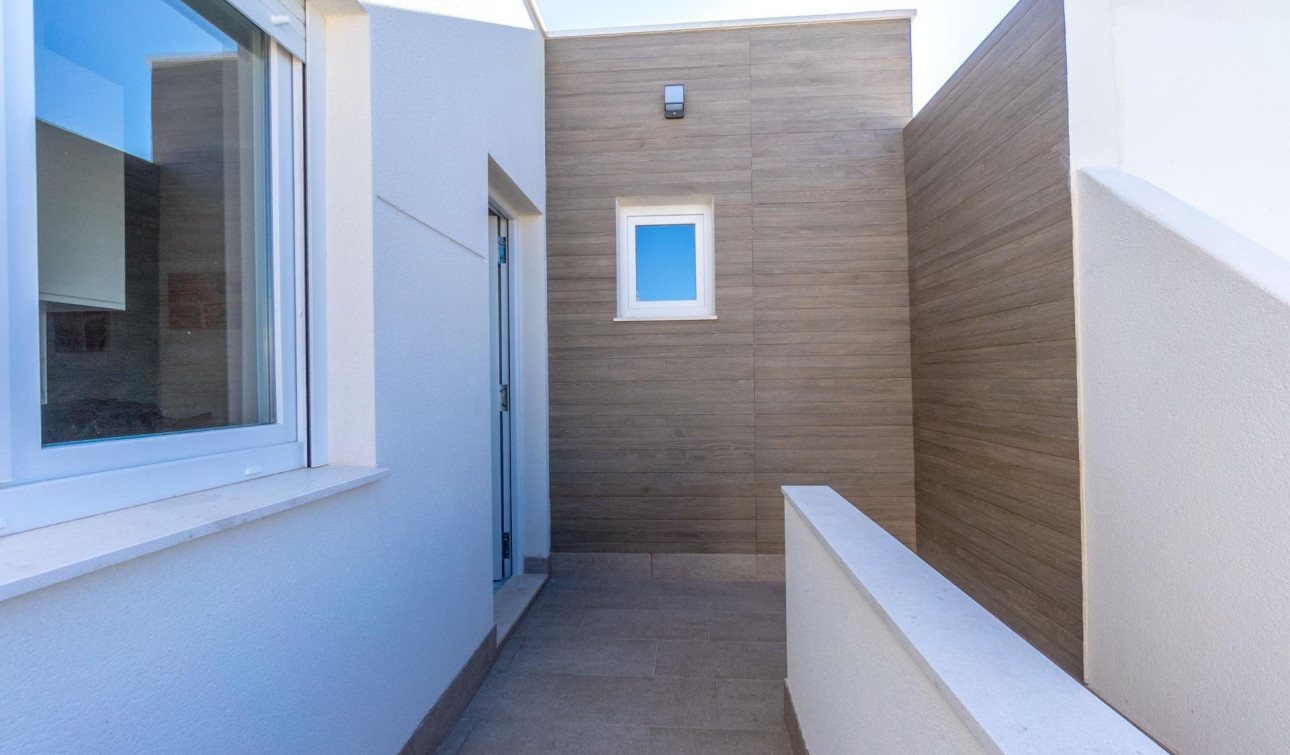 Reventa - Villa independiente - Torrevieja - El chaparral