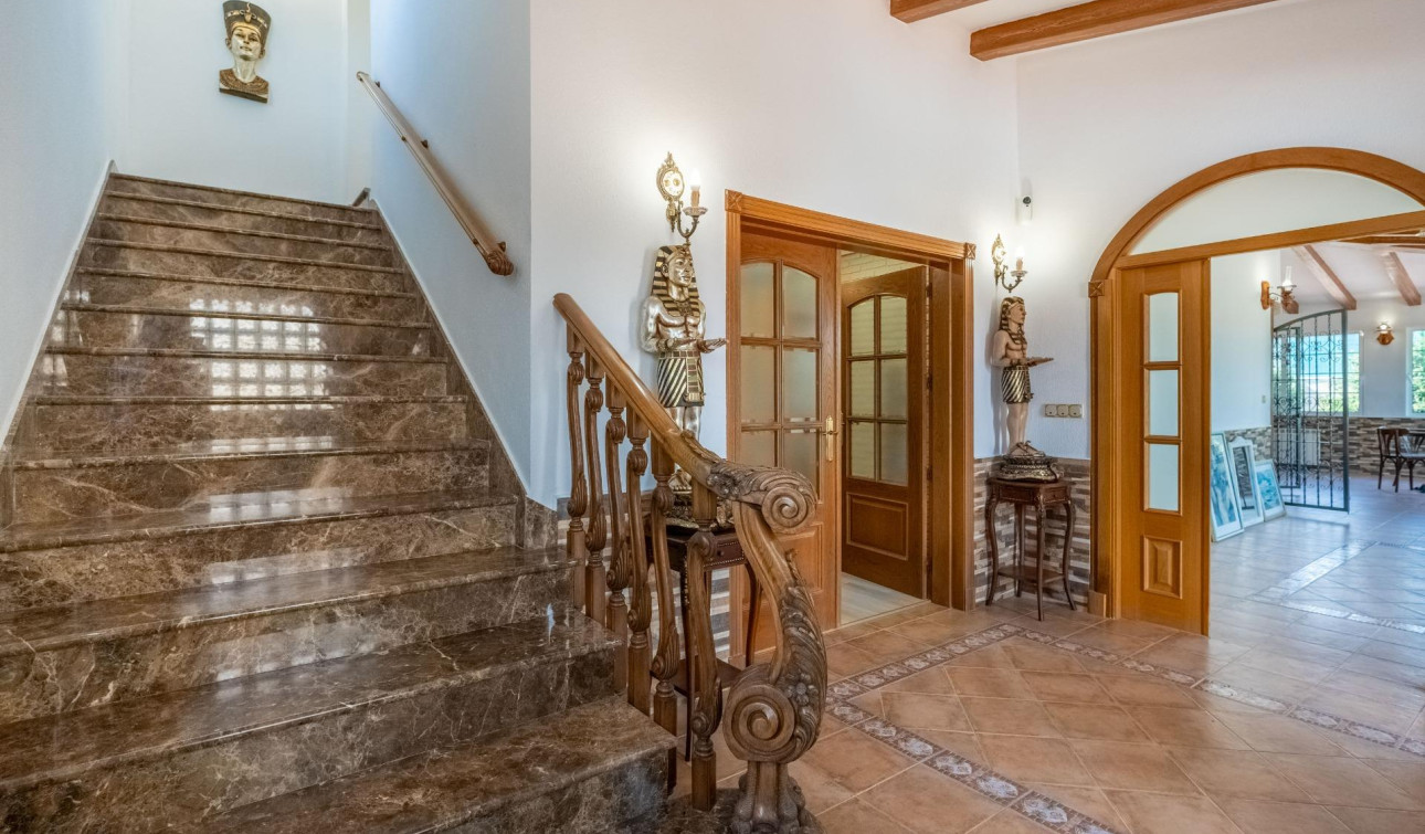 Reventa - Villa independiente - Torrevieja - El chaparral