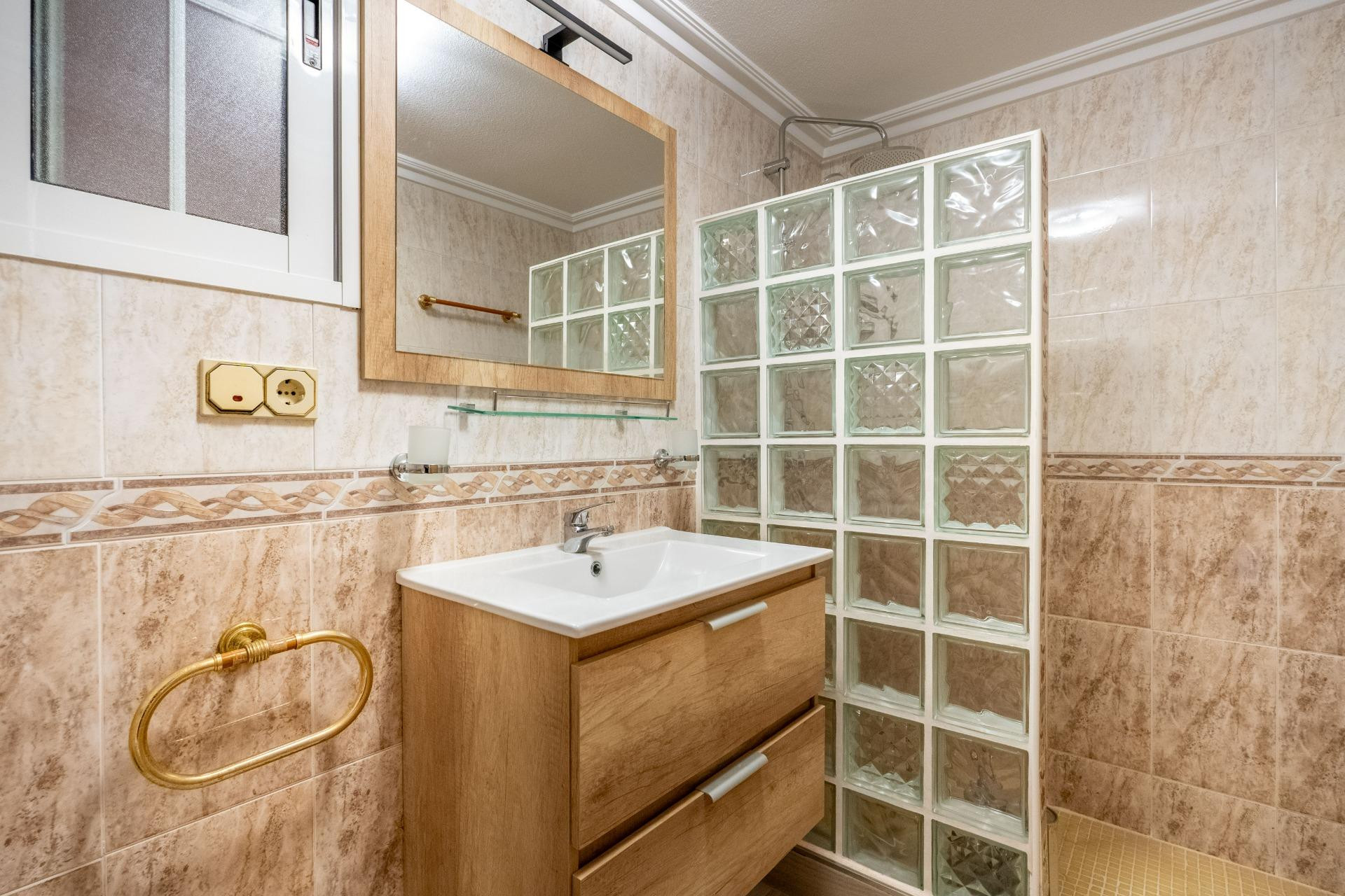 Reventa - Villa independiente - Torrevieja - El chaparral