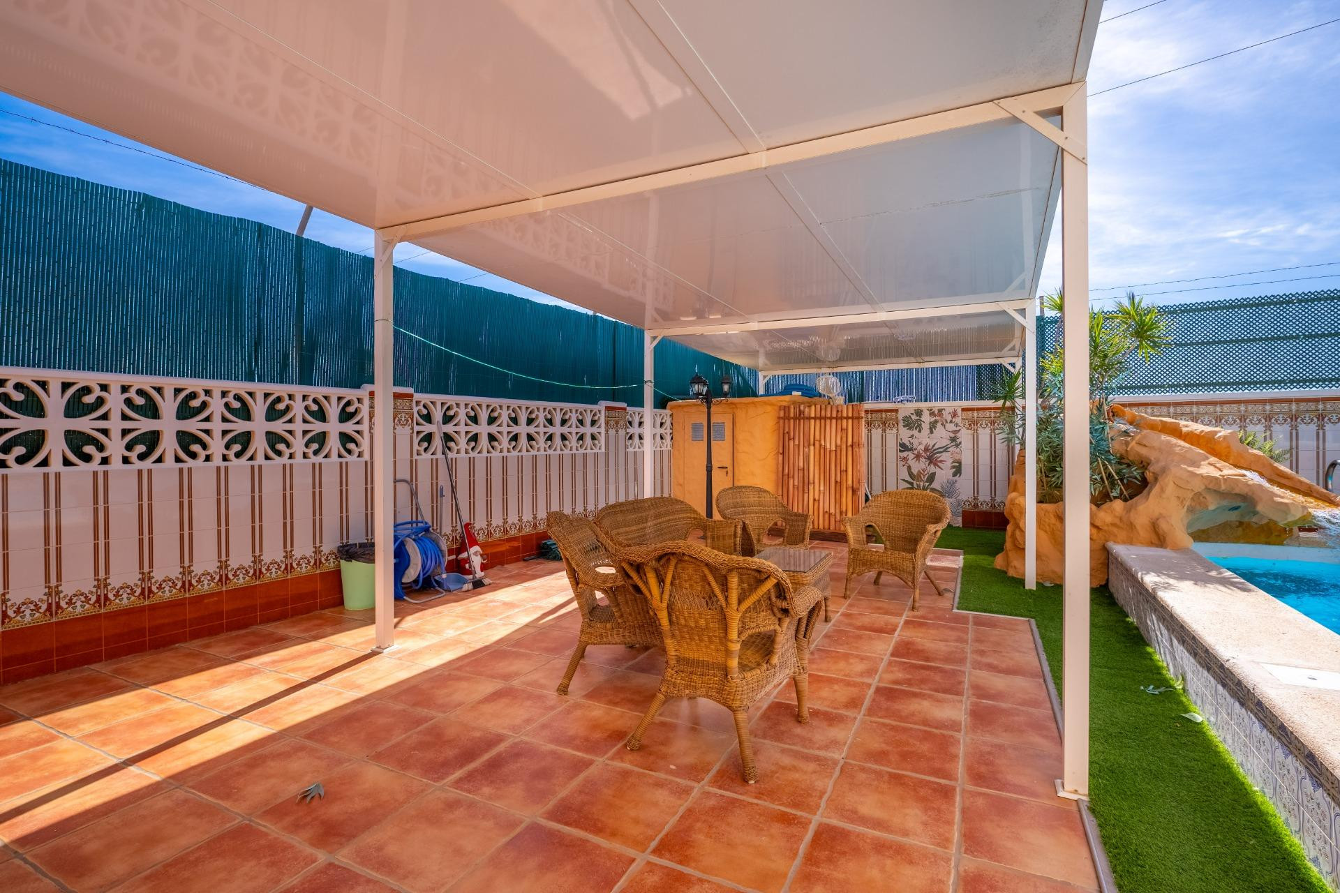 Reventa - Villa independiente - Torrevieja - El chaparral