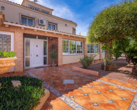 Reventa - Villa independiente - Torrevieja - El chaparral