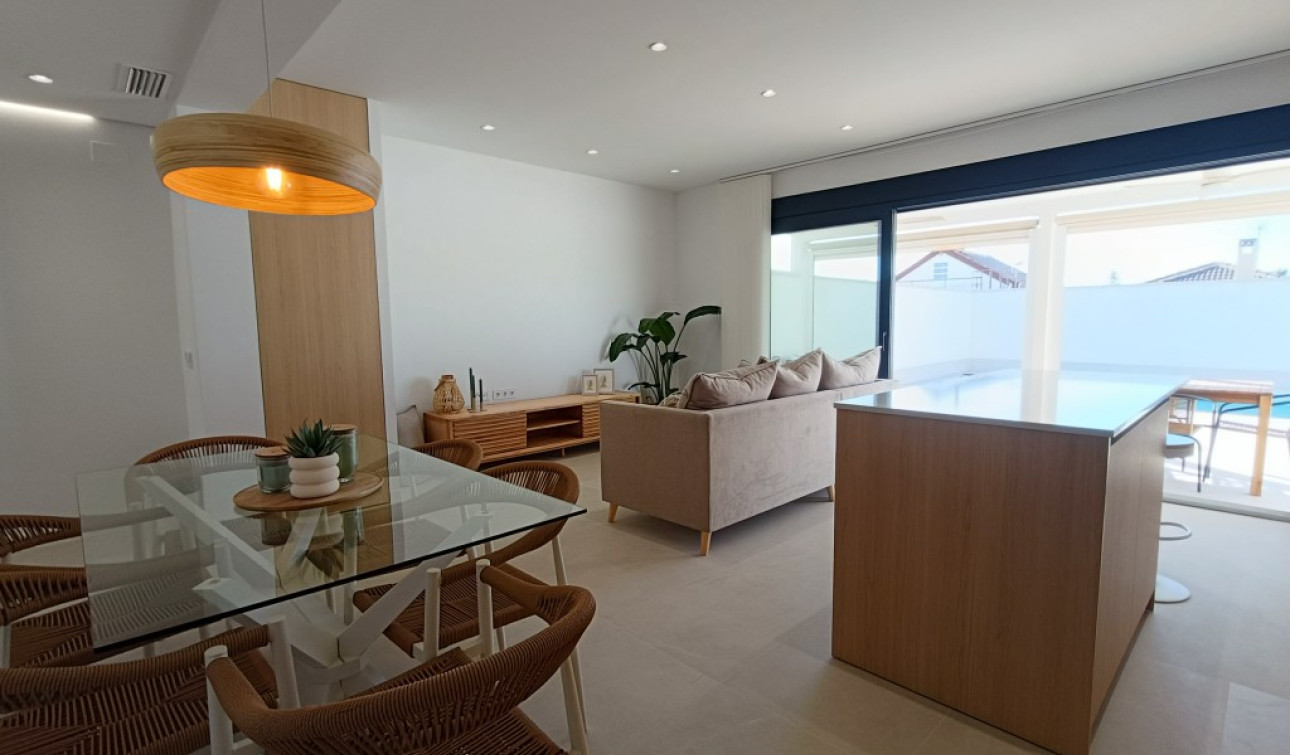 Reventa - Villa independiente - Torrevieja - El Chaparral