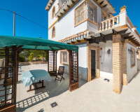 Reventa - Villa independiente - Torrevieja - La Mata