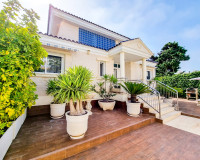 Reventa - Villa independiente - Torrevieja - La Mata