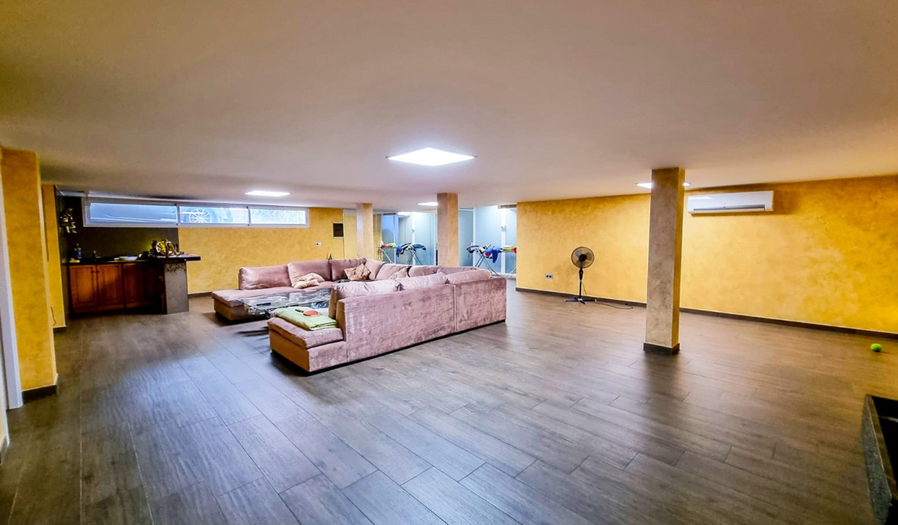 Reventa - Villa independiente - Torrevieja - La Mata