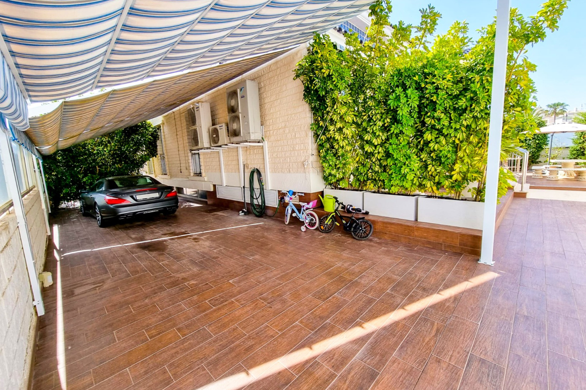 Reventa - Villa independiente - Torrevieja - La Mata