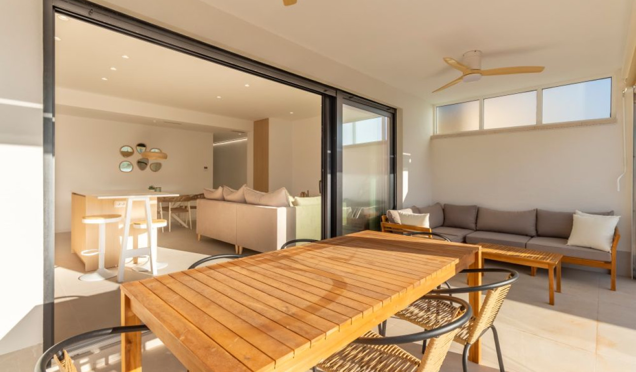 Reventa - Villa independiente - Torrevieja - La Siesta - El Chaparral - San Luis