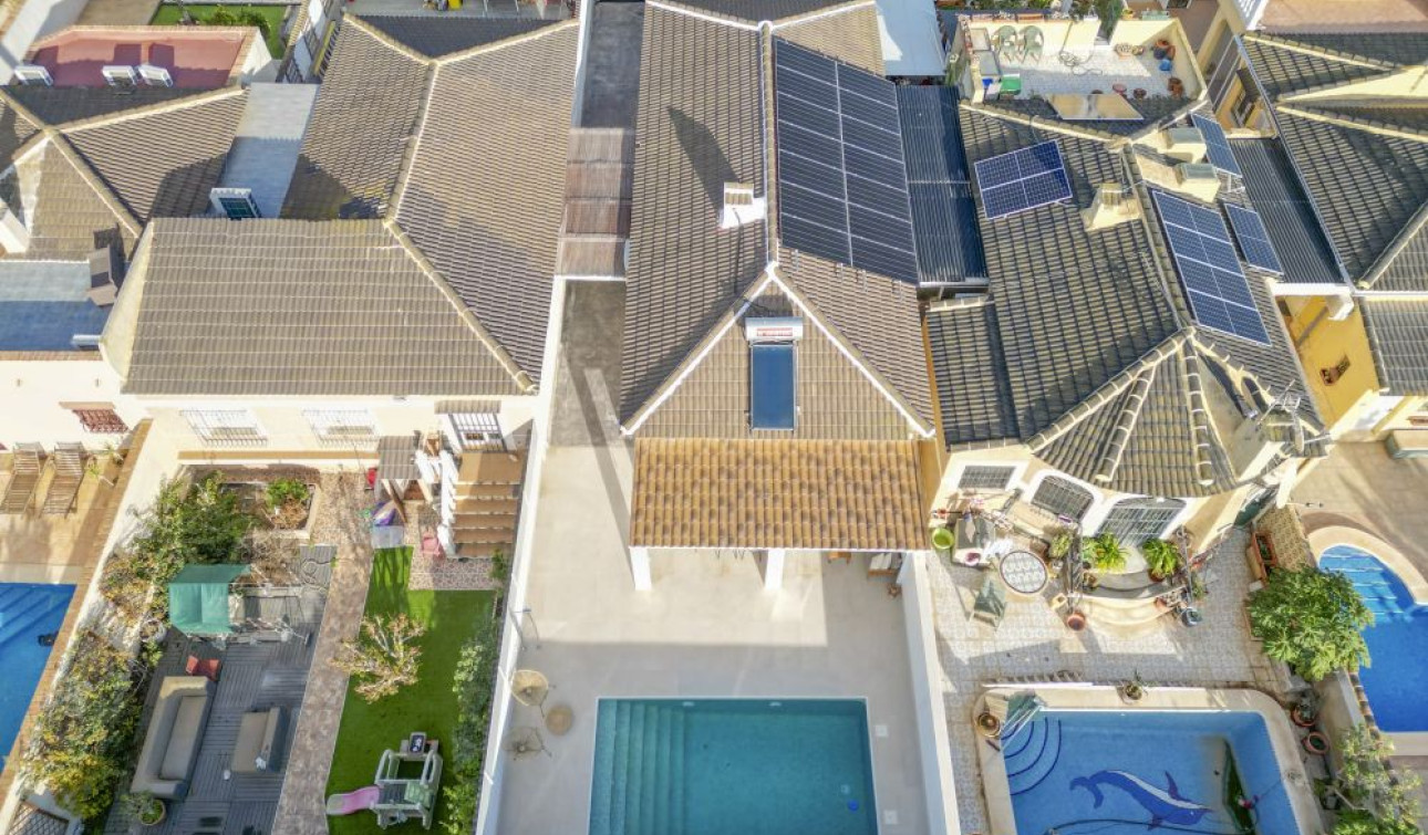 Reventa - Villa independiente - Torrevieja - La Siesta - El Chaparral - San Luis