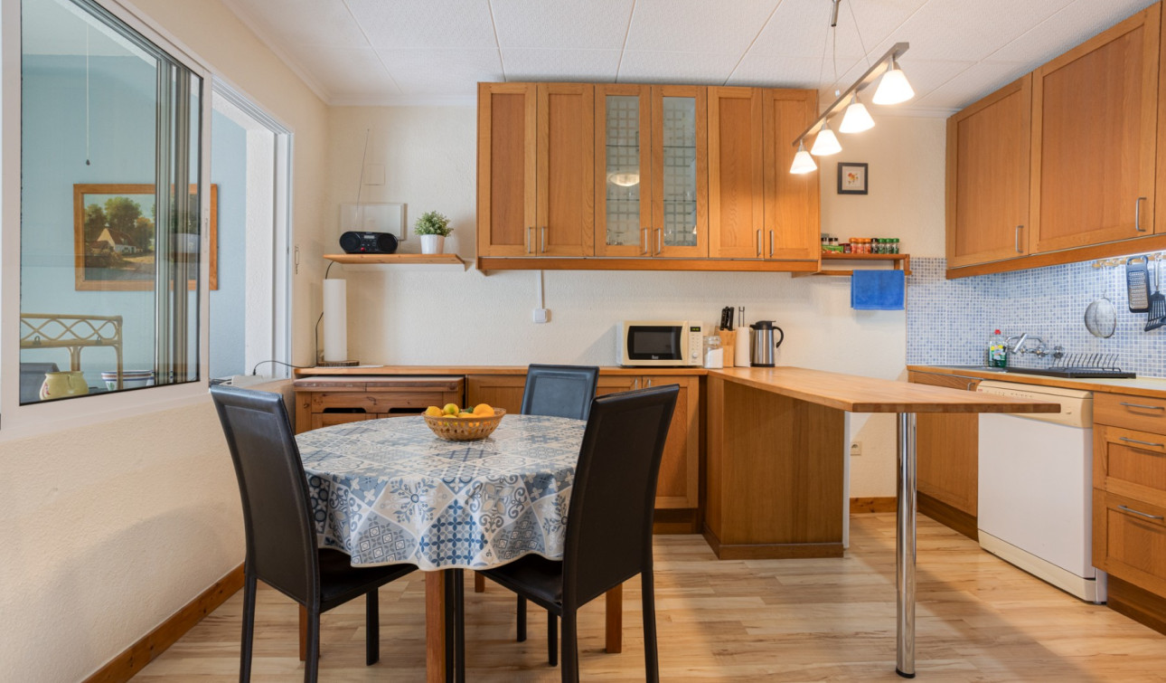 Reventa - Villa independiente - Torrevieja - La Siesta