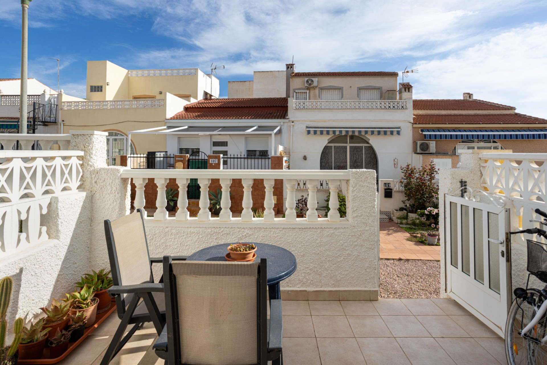 Reventa - Villa independiente - Torrevieja - La Siesta