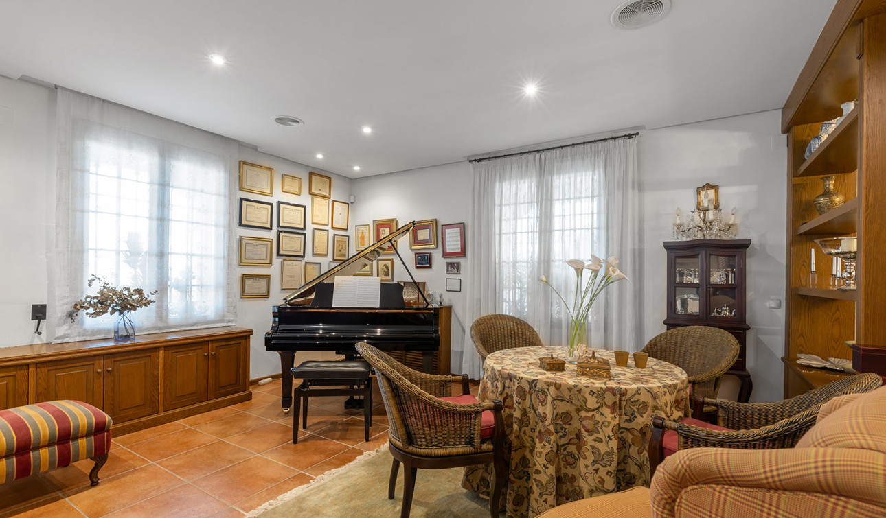 Reventa - Villa independiente - Torrevieja - La Veleta