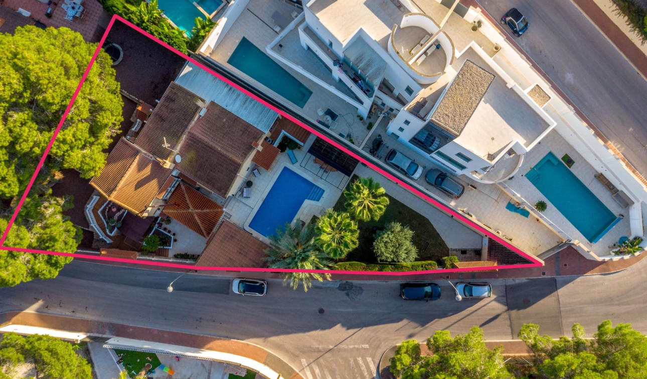 Reventa - Villa independiente - Torrevieja - Los balcones