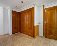 Reventa - Villa independiente - Torrevieja - Los balcones