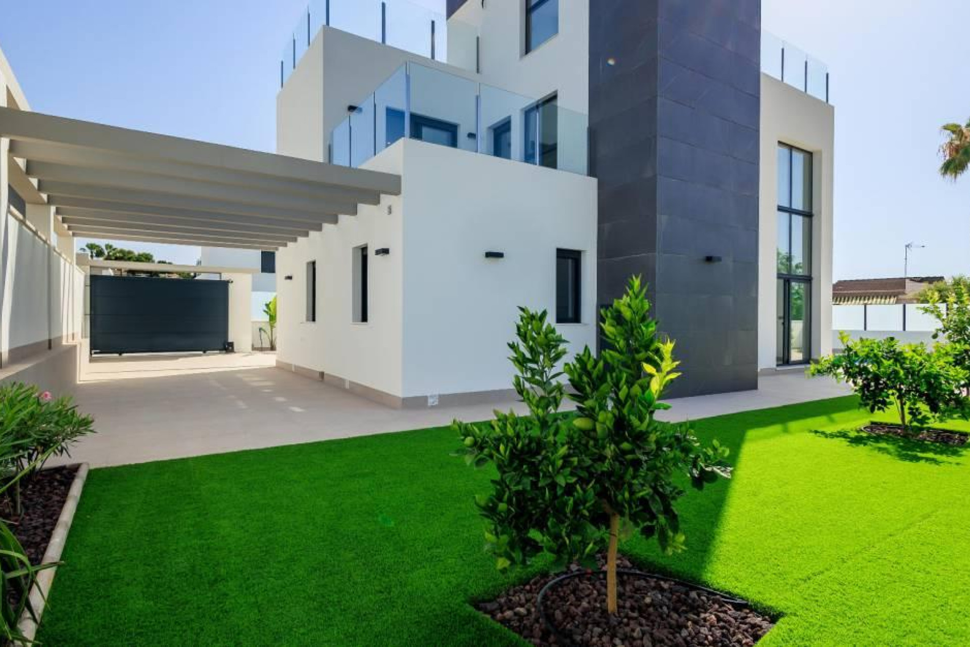 Reventa - Villa independiente - Torrevieja - Los Balcones