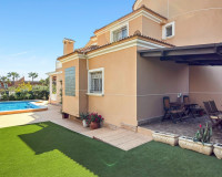 Reventa - Villa independiente - Torrevieja - Torrelamata - La Mata
