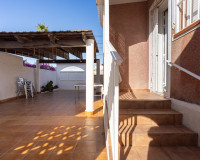 Reventa - Villa independiente - Torrevieja - Urbanización San Luis