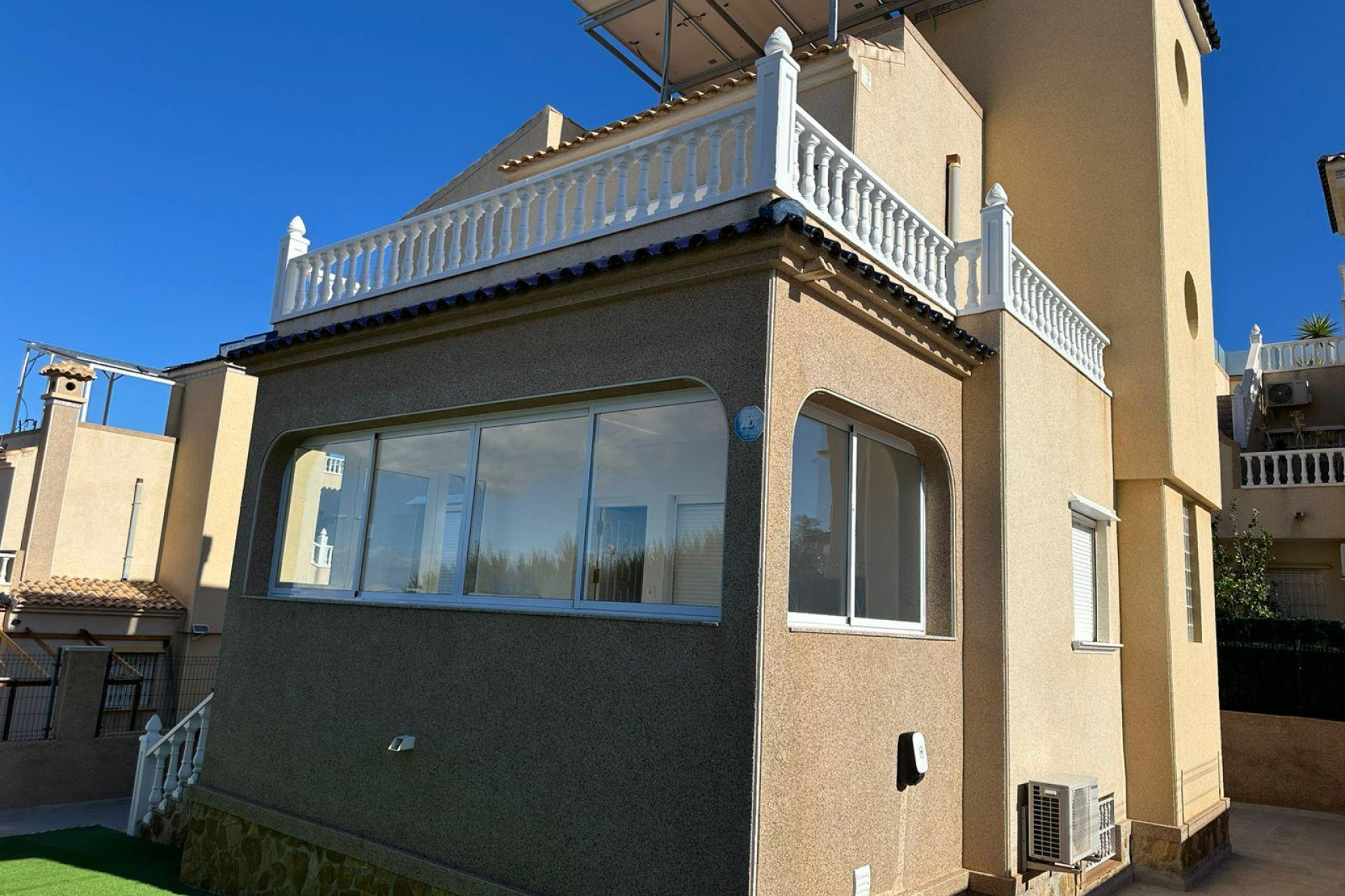 Reventa - Villa independiente - Torrevieja - VILLAMARTIN