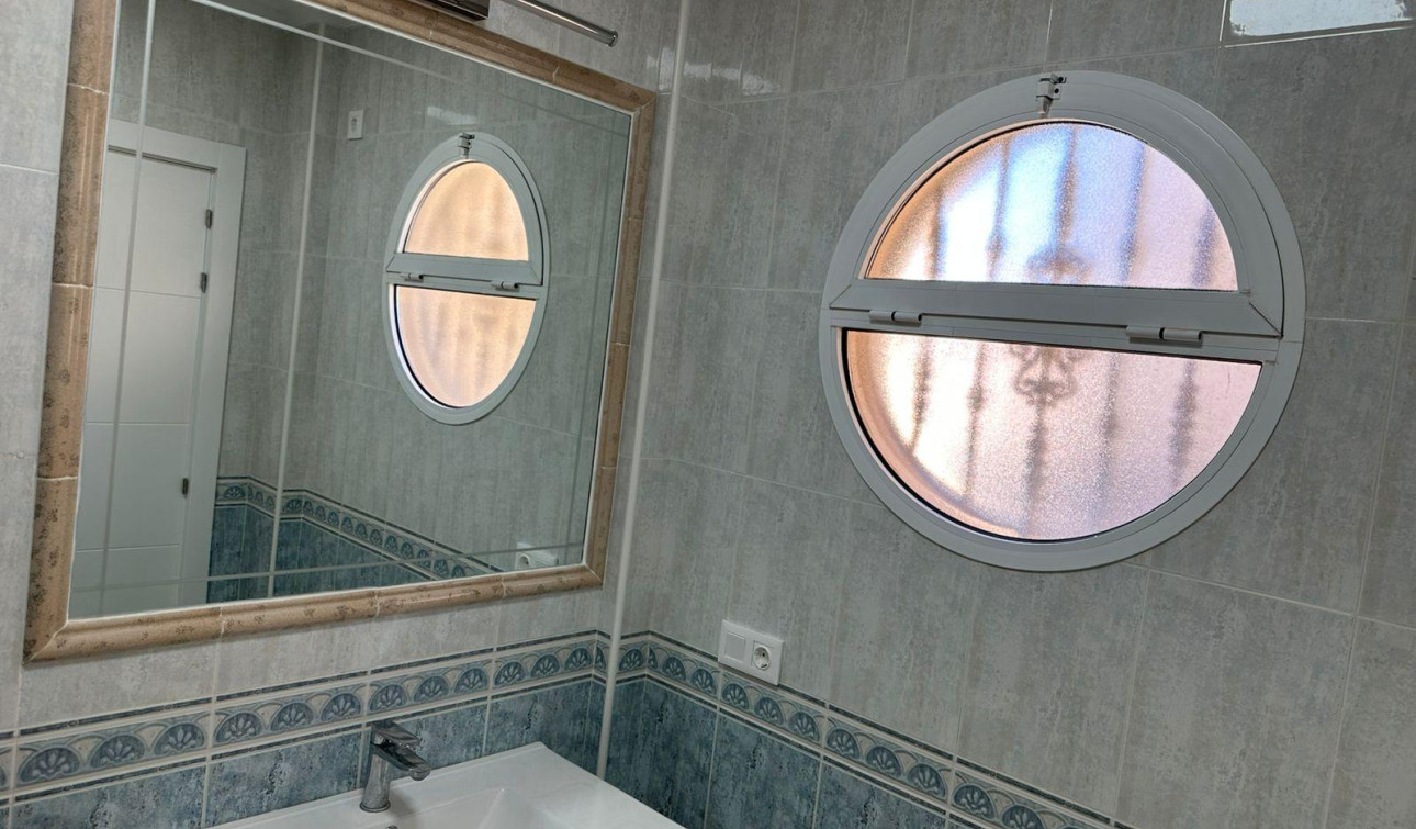 Reventa - Villa independiente - Torrevieja - VILLAMARTIN