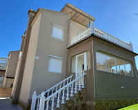 Reventa - Villa independiente - Torrevieja - VILLAMARTIN