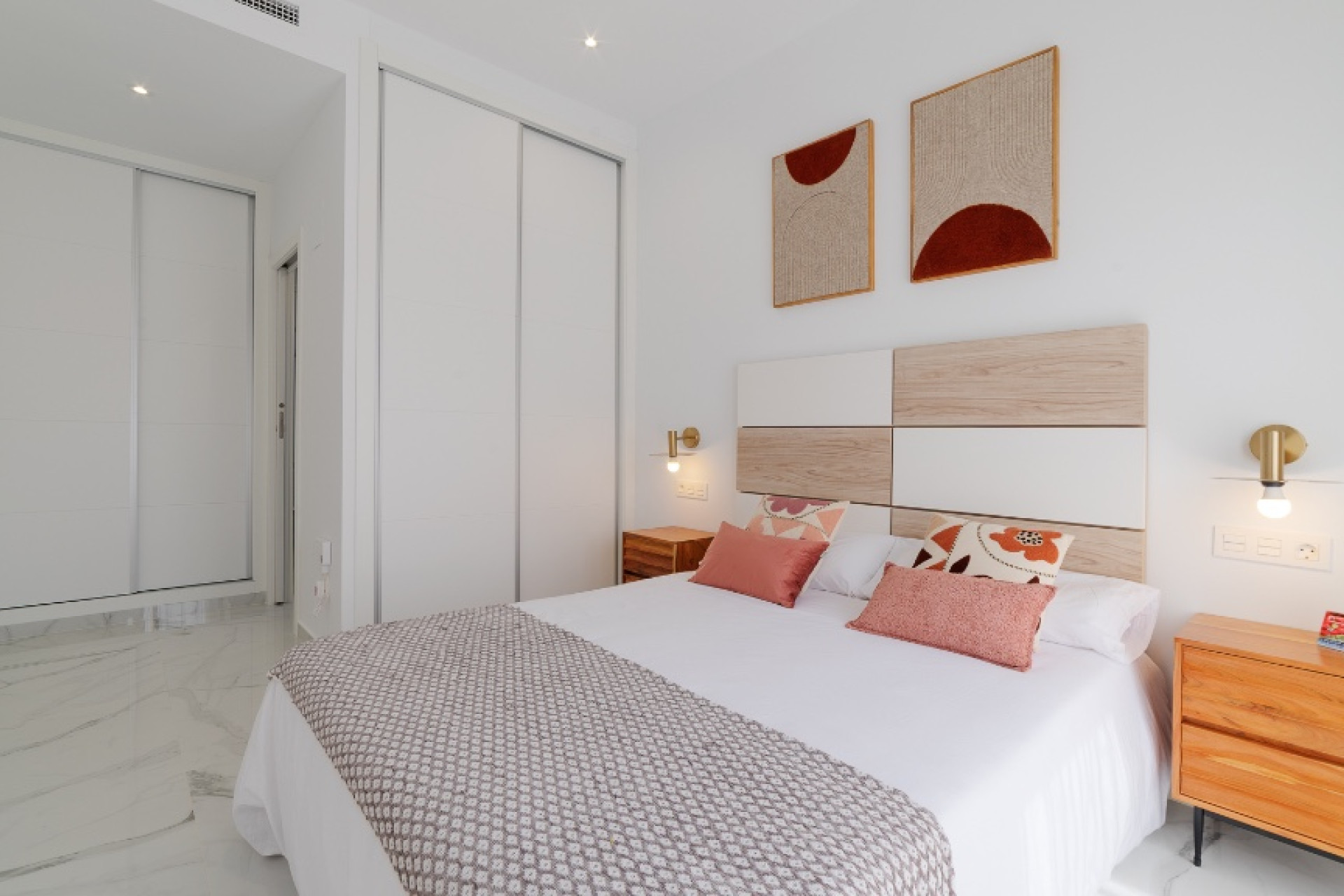 Reventa - Villa independiente - Torrevieja