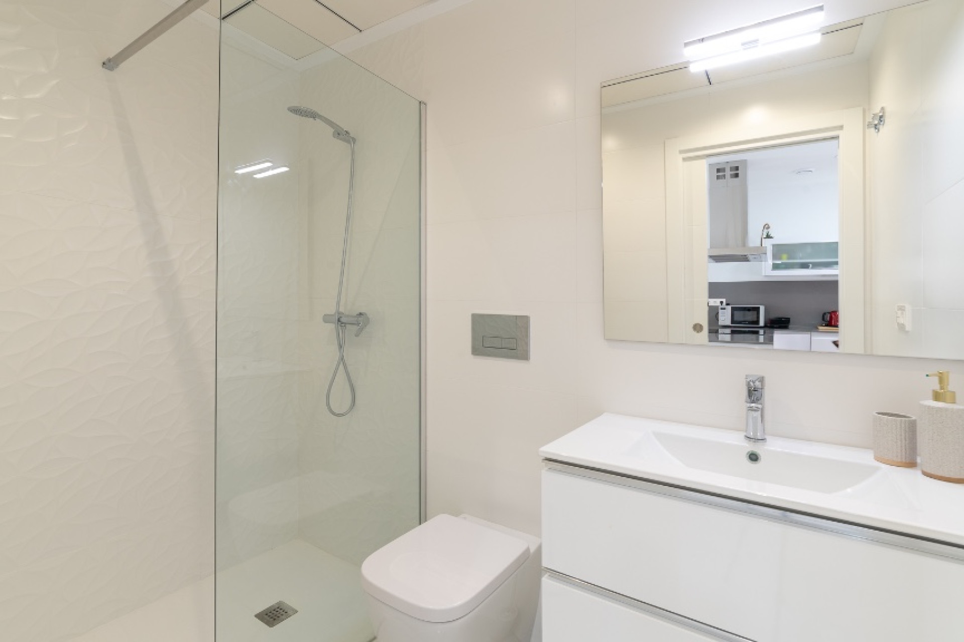 Reventa - Villa independiente - Torrevieja