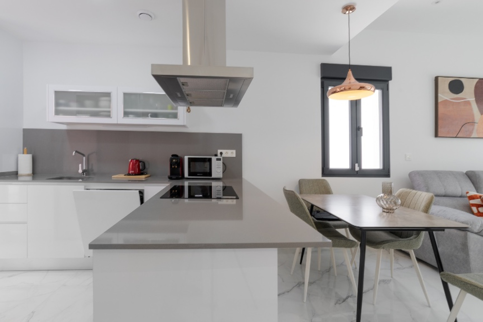 Reventa - Villa independiente - Torrevieja