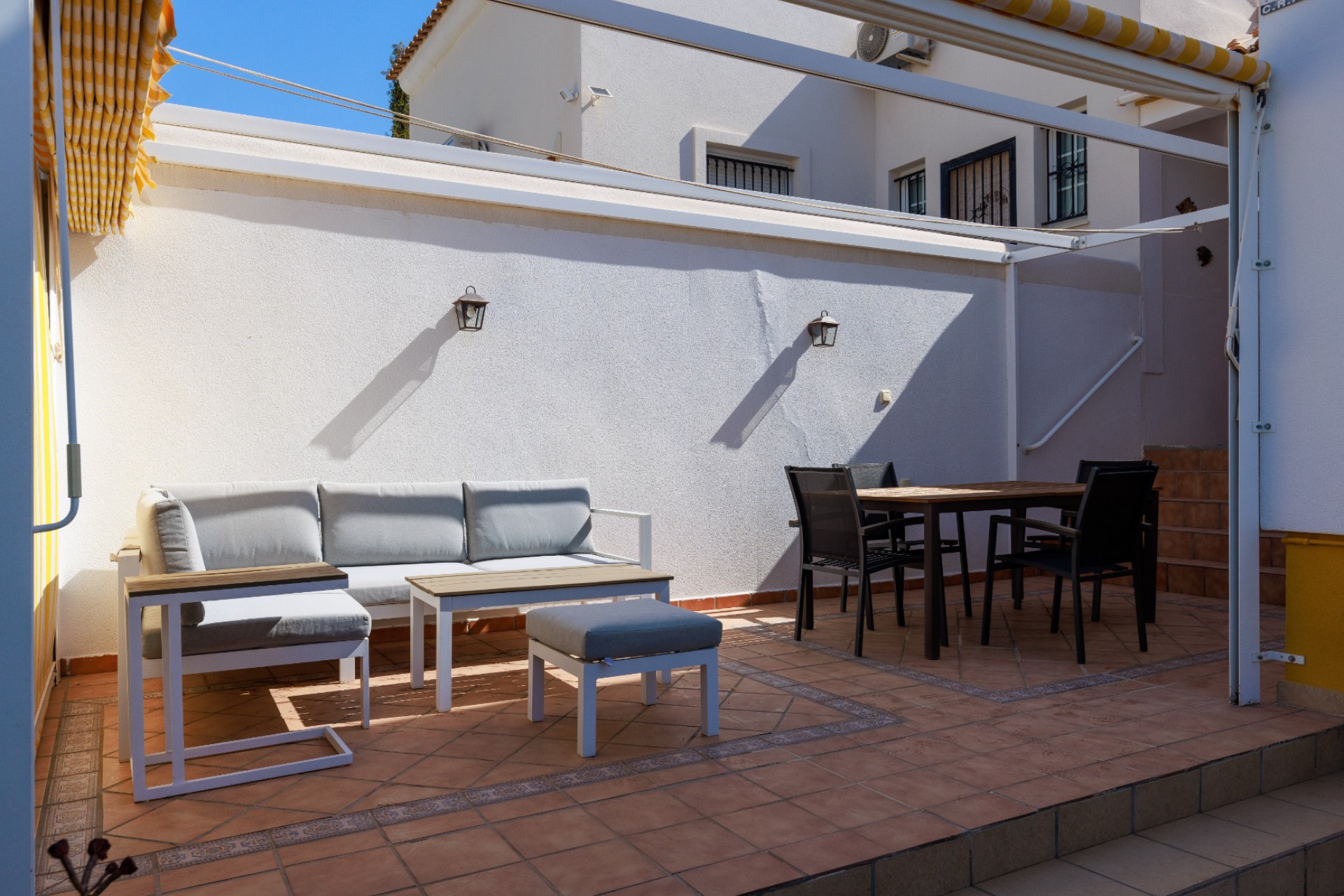 Reventa - Villa independiente - Villamartín - La Rioja