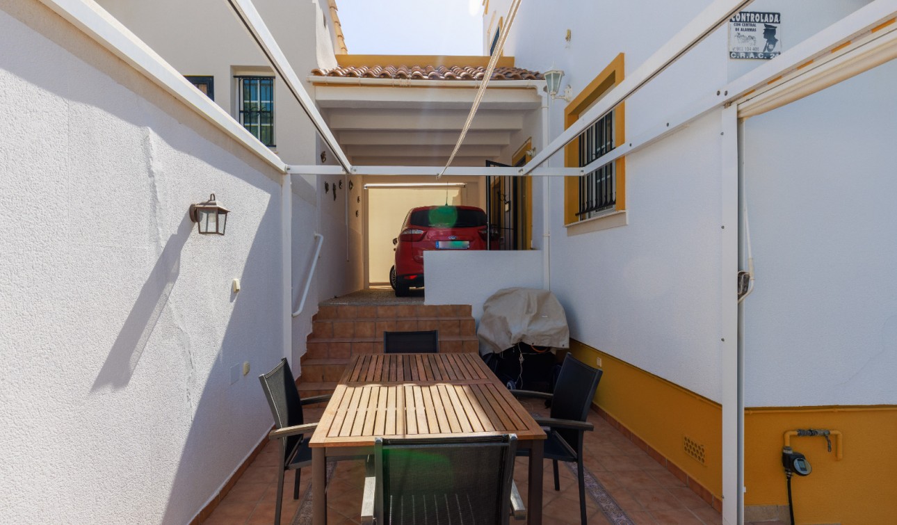 Reventa - Villa independiente - Villamartín - La Rioja