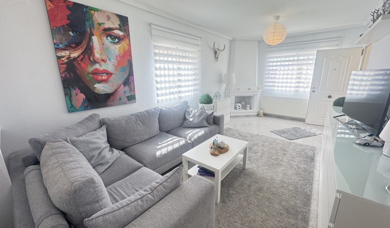 Reventa - Villa independiente - Villamartín