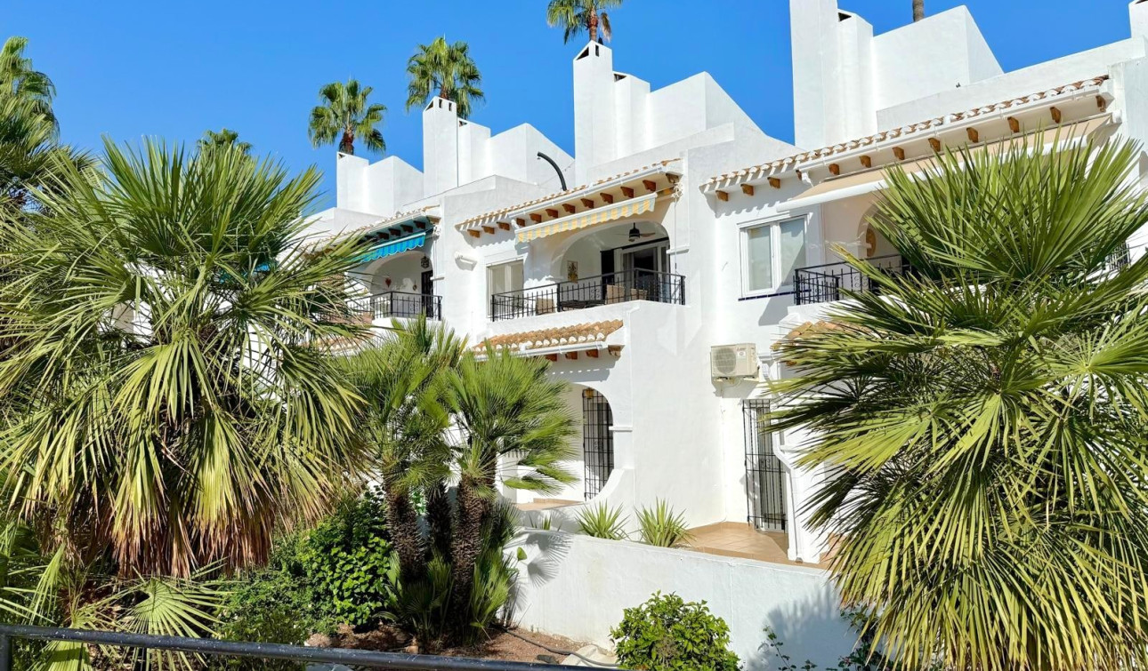 Reventa - Villa independiente - Villamartín