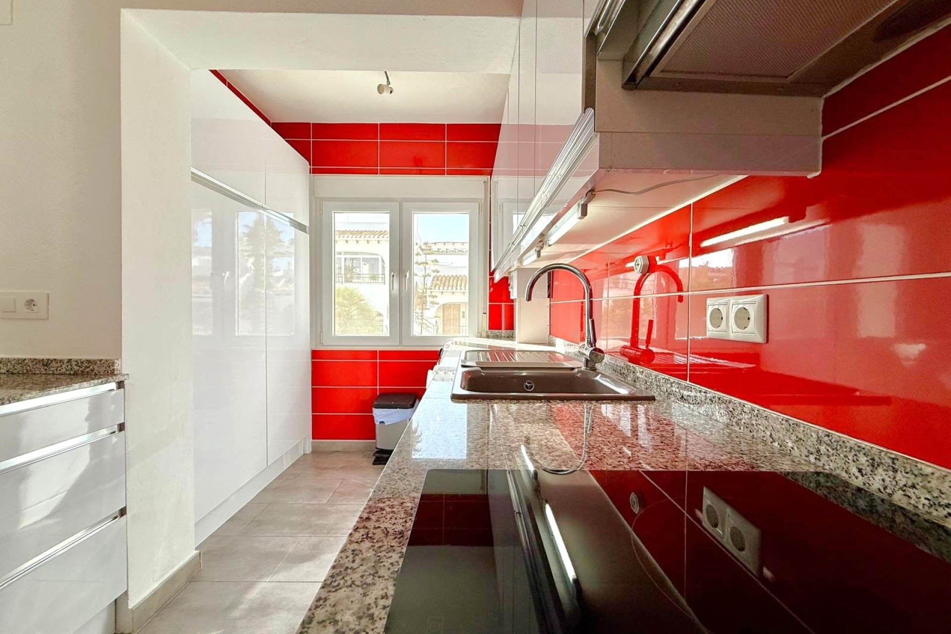 Reventa - Villa independiente - Villamartín