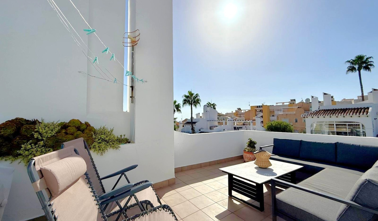 Reventa - Villa independiente - Villamartín