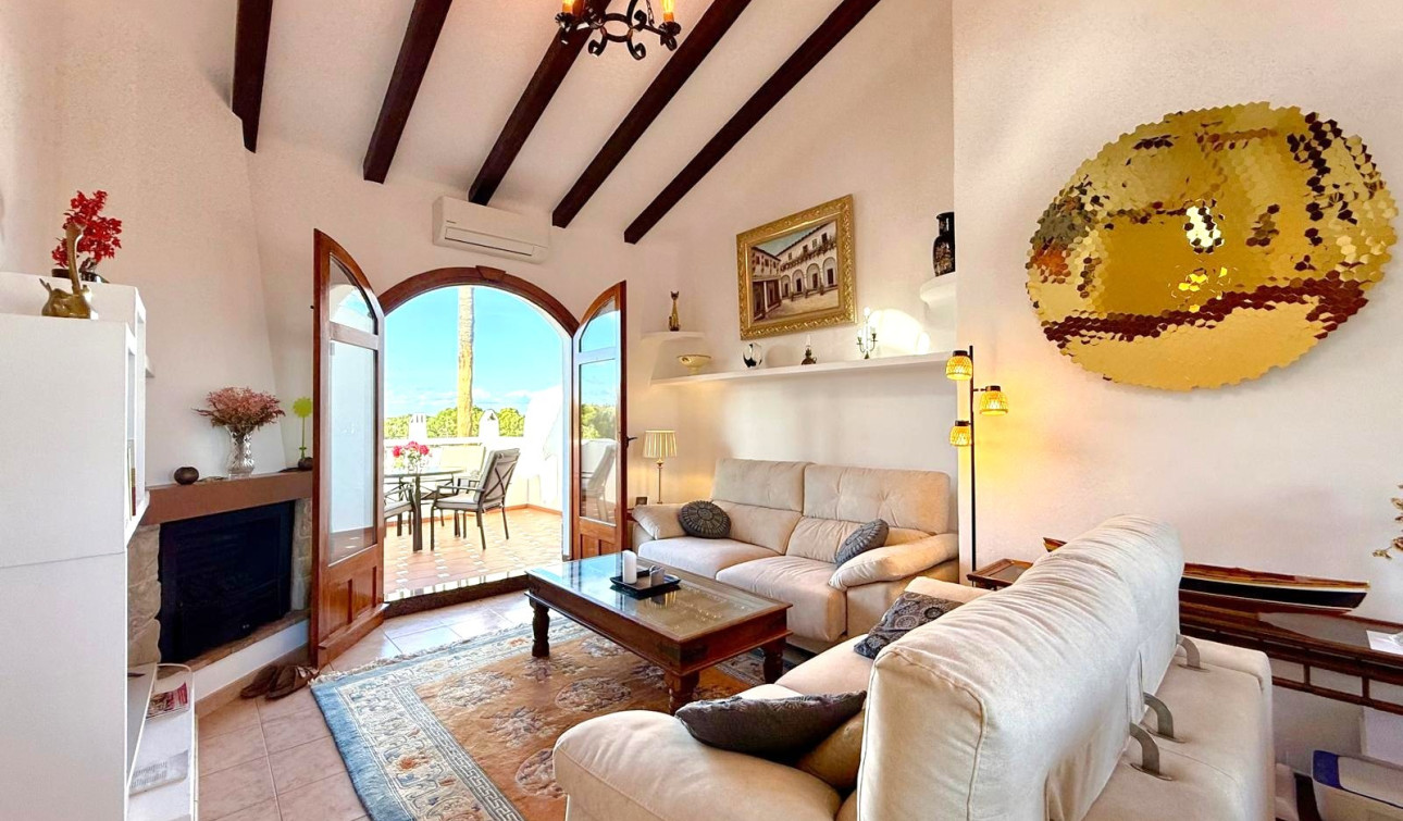 Reventa - Villa independiente - Villamartín