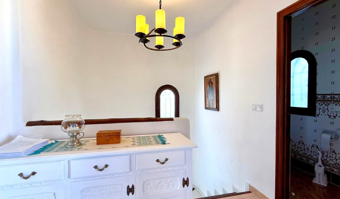 Reventa - Villa independiente - Villamartín