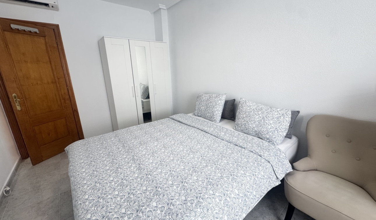 Reventa - Villa independiente - Villamartín