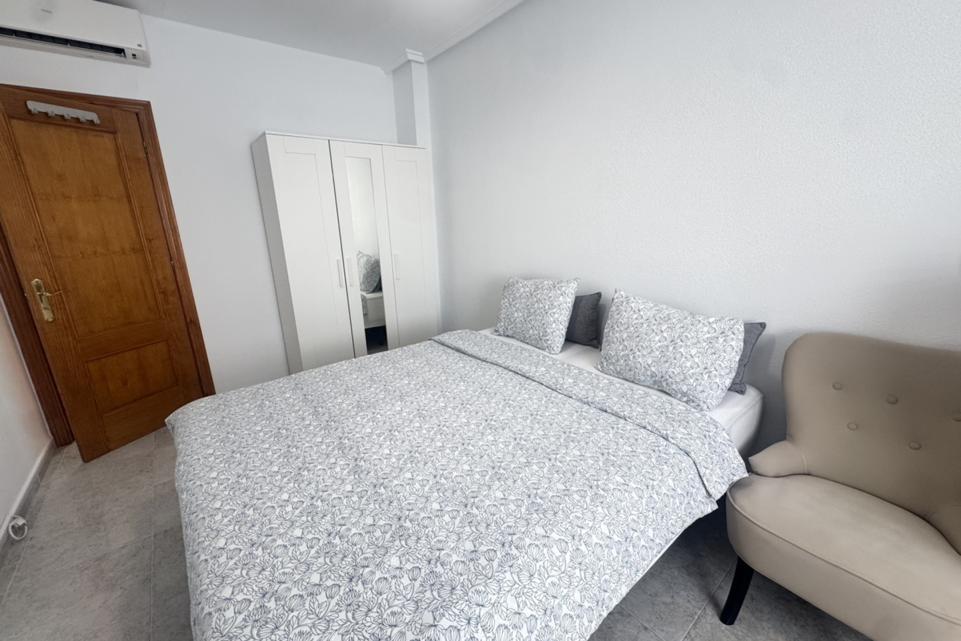 Reventa - Villa independiente - Villamartín