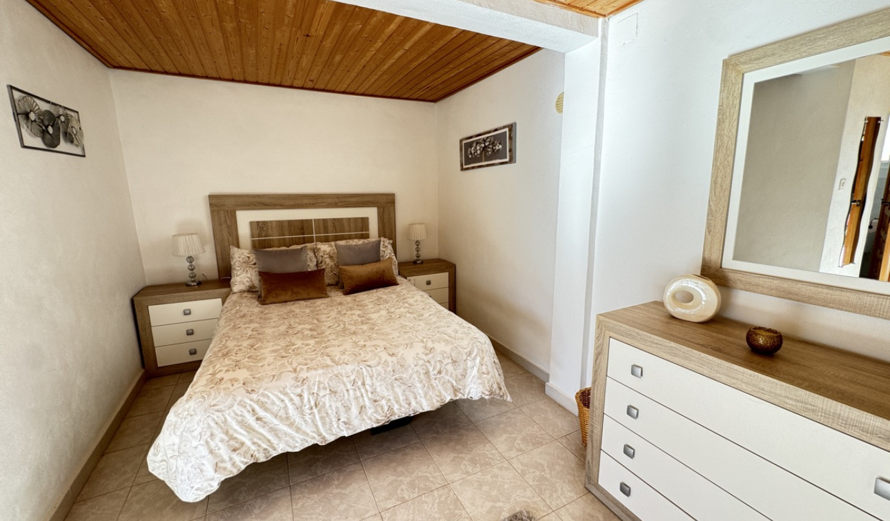 Reventa - Villa independiente - Villamartín