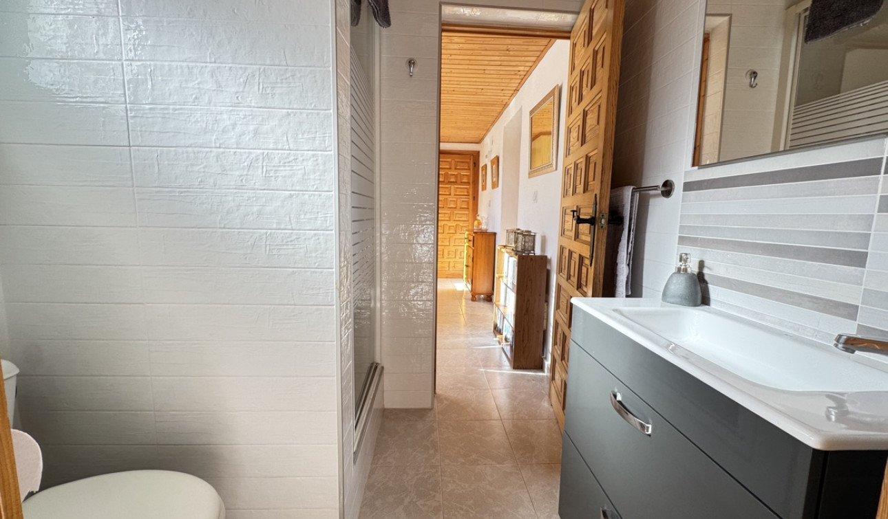 Reventa - Villa independiente - Villamartín