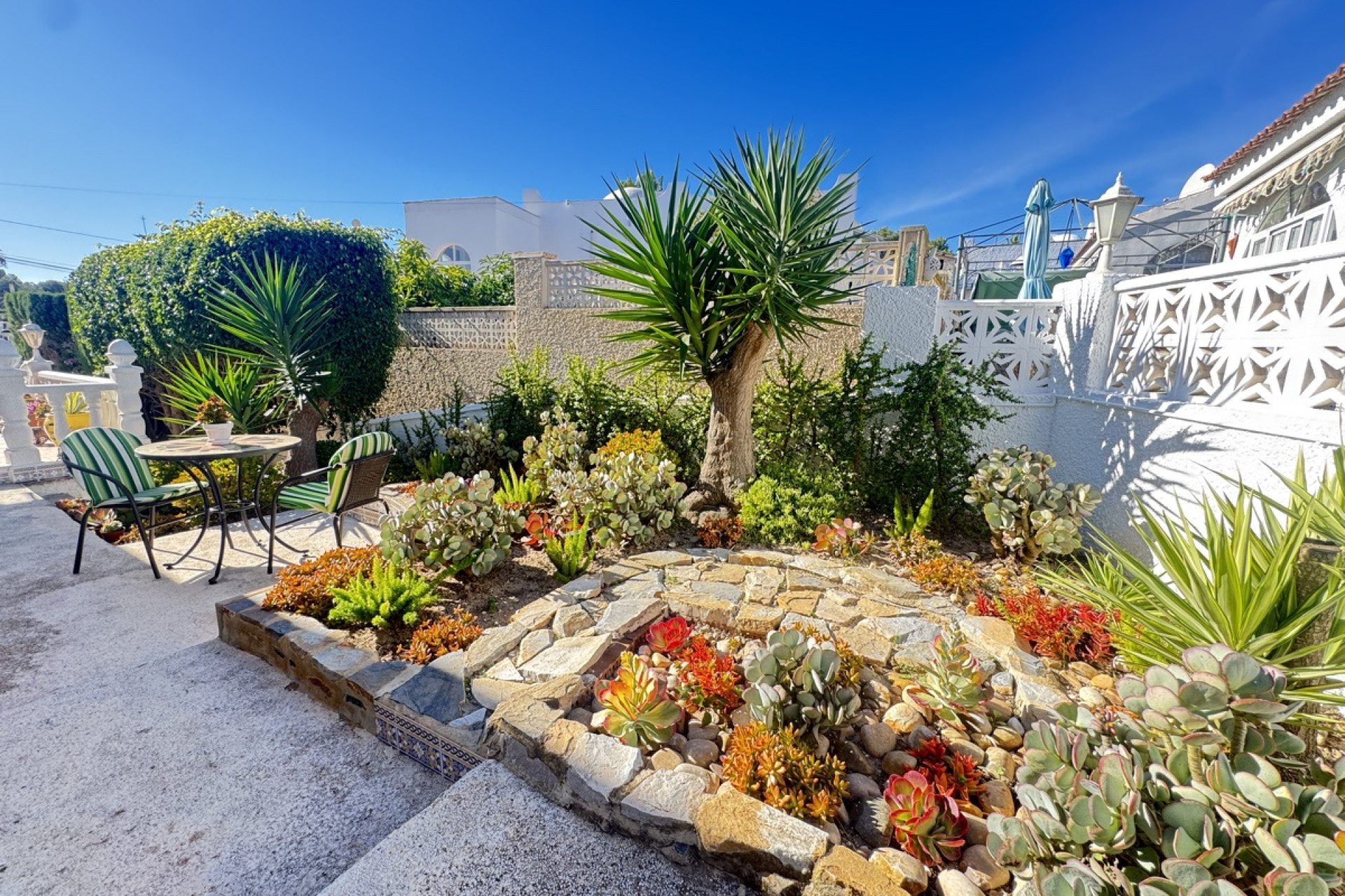 Reventa - Villa independiente - Villamartín