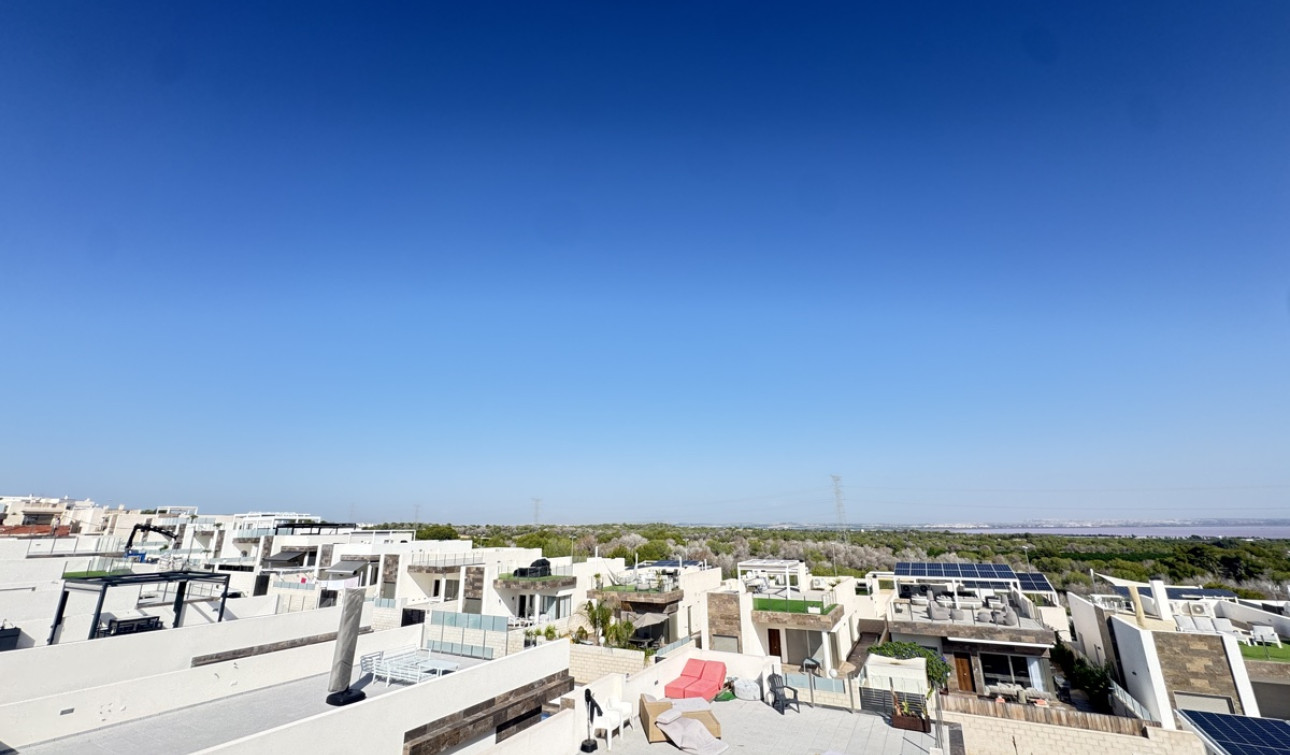 Reventa - Villa independiente - Villamartín