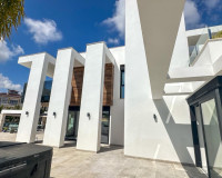Reventa - Villa independiente - Villamartín
