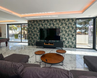 Reventa - Villa independiente - Villamartín