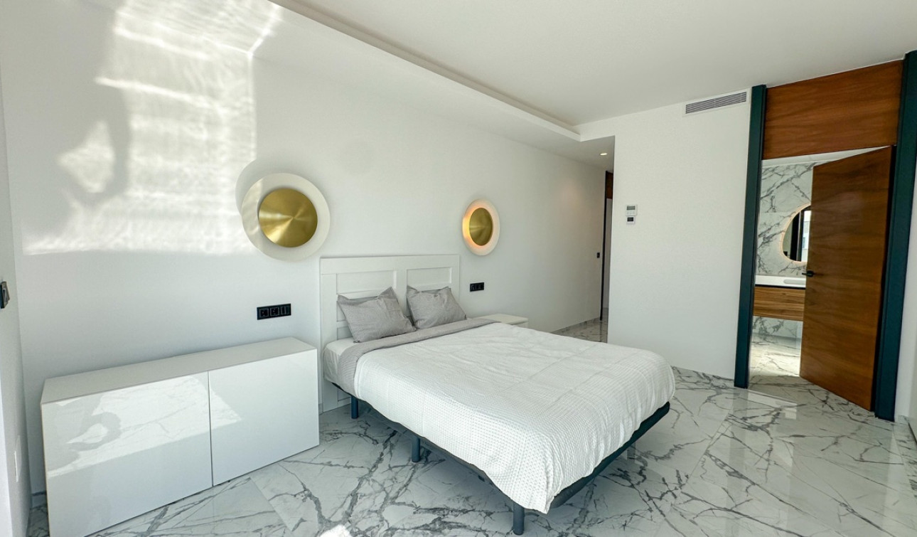 Reventa - Villa independiente - Villamartín