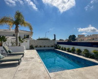 Reventa - Villa independiente - Villamartín