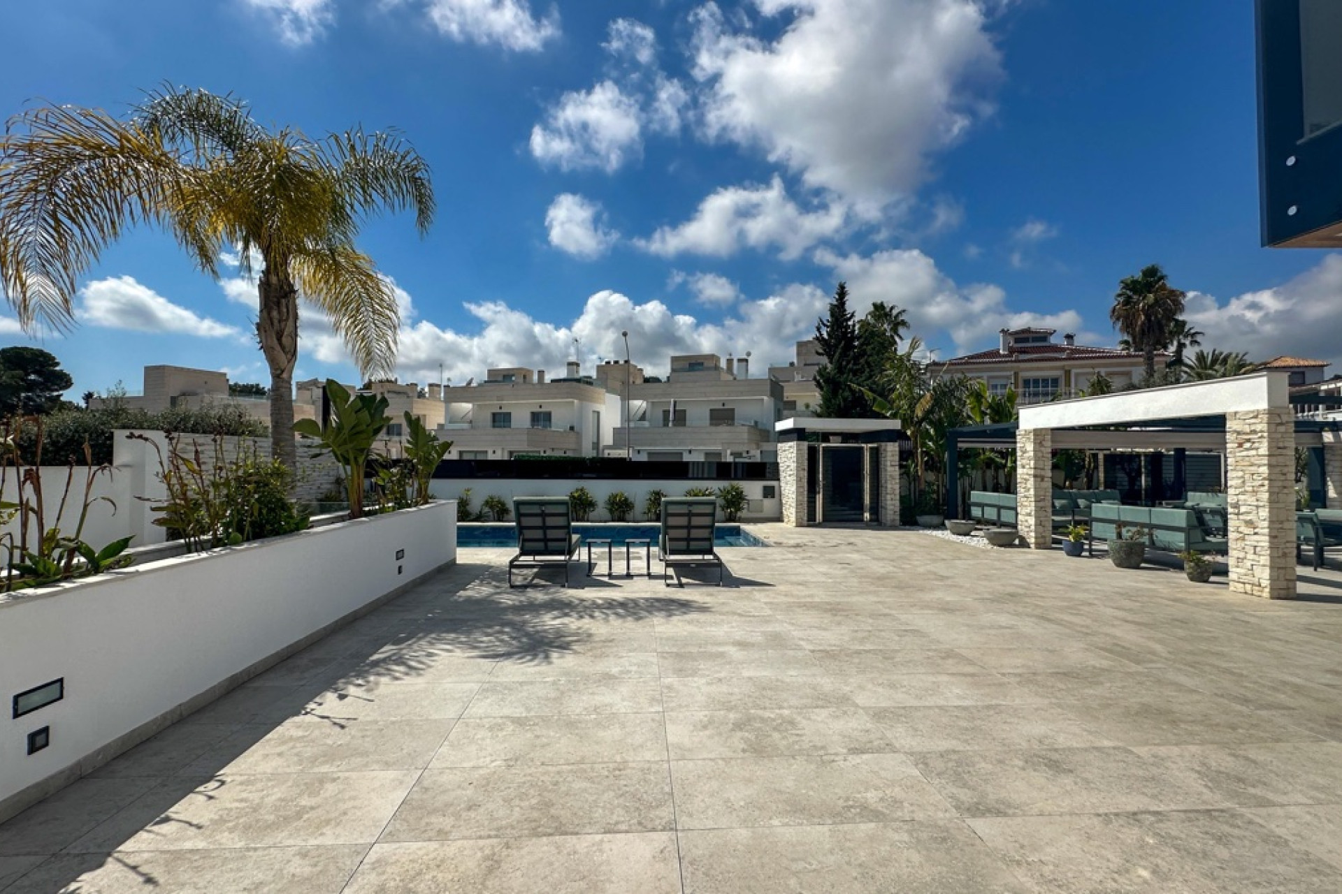 Reventa - Villa independiente - Villamartín